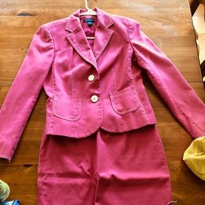 Anne Taylor pink suit